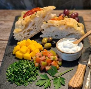 Focaccia dan Tapas plater